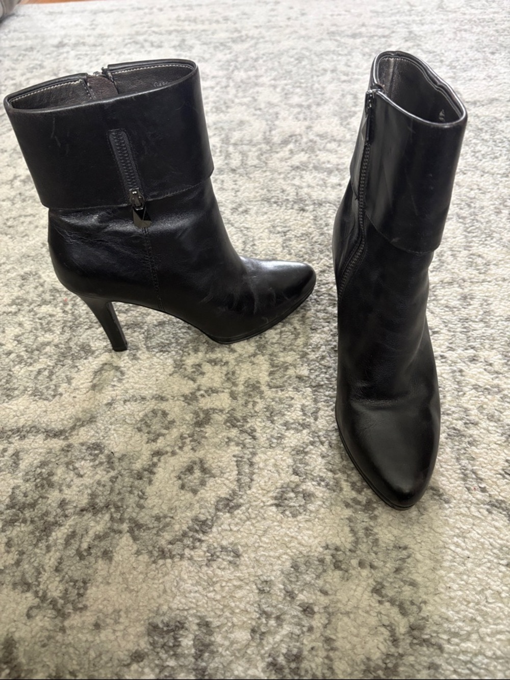 Tahari Black Pointed-Toe Fold-Over Ankle Boots Gabe